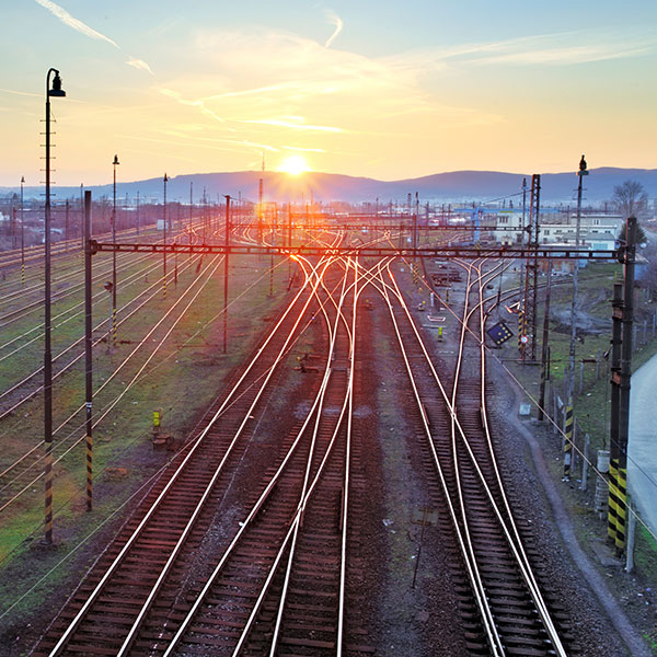 Railway line with several tracks next to each other | Transport insurance with NW Assekuranz